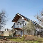 Kaiserstuhlnest Am Rhein *